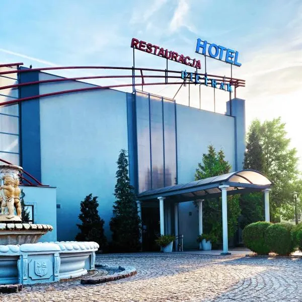 Hotel Pietrak, hotel di Trzemeszno