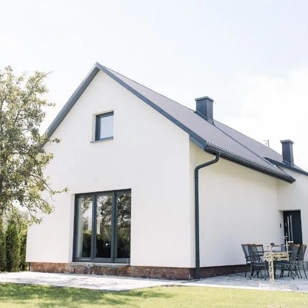 Domek na wyłączność - Borówkowa. SAUNA, hotel v destinaci Leśna