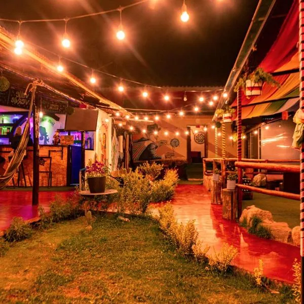 Valle verde, Hostel & camping, hotel in Urubamba