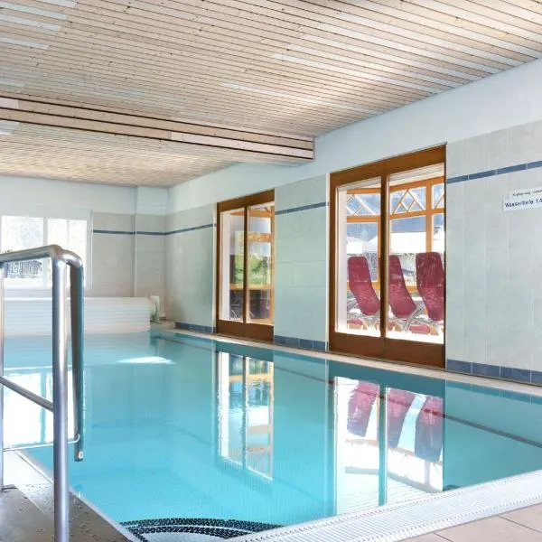 Ferienwohnungen Badbruckerweg- Bad Gastein: Bad Gastein şehrinde bir otel