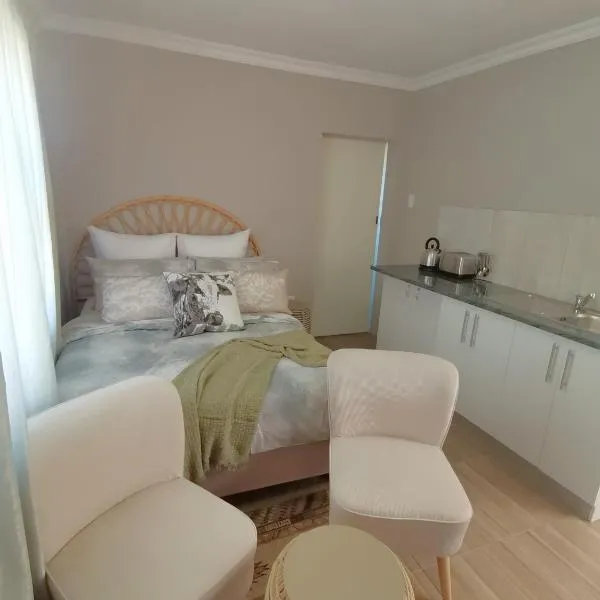 Izibusiso Guest room, hotell i Winterstrand