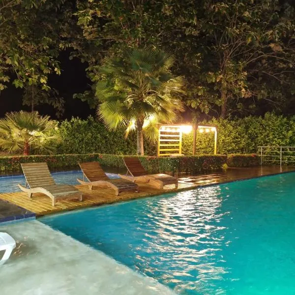 Hotel Puerto Triunfo, hotel in Doradal