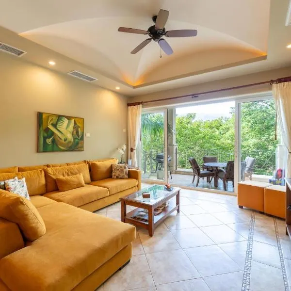 Matapalo 302- 2 Bedroom Condo At Tamarindo, khách sạn ở Tamarindo