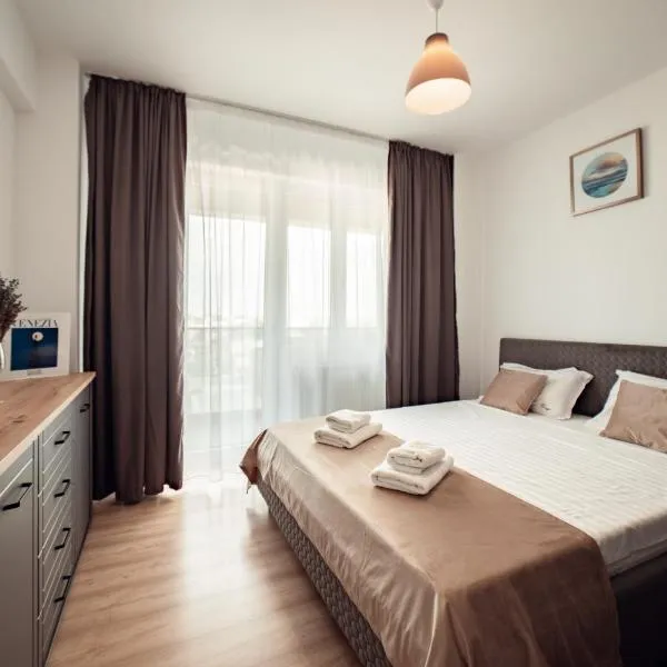 Amazing Cozy and Lovely Studios and Apartments Q Residence Iasi, hotel in Iaşi