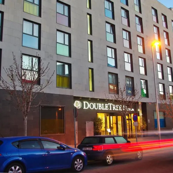 DoubleTree by Hilton Girona、ジローナのホテル