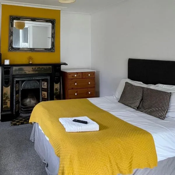 Golden Triangle Rooms, hotel in Norwich