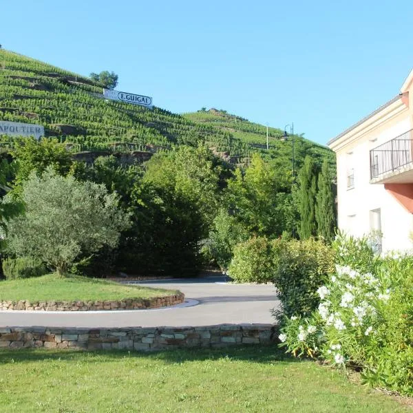 Hôtel Le Domaine des Vignes Ampuis Lyon Sud Vienne, hotel v destinaci Ampuis