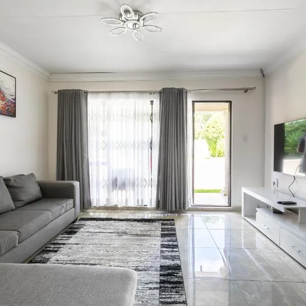 Signature Lodge, hotel v destinaci Kempton Park