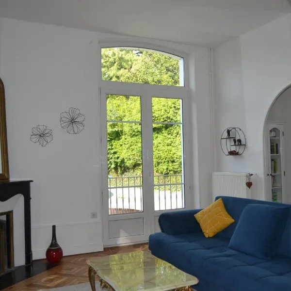 "Chalet Marie Louise" logement 3 étoiles dans une maison de ville à 400m du centre ville, hotel v destinaci Aix-les-Bains