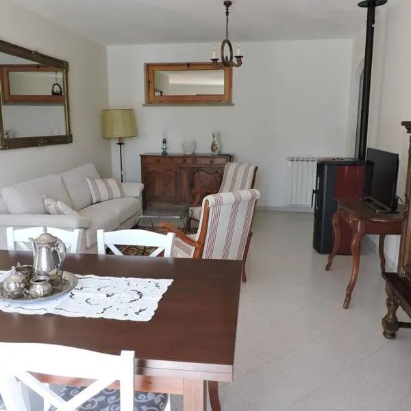 Casa Vacanze La Cicala, hotel in Pontremoli