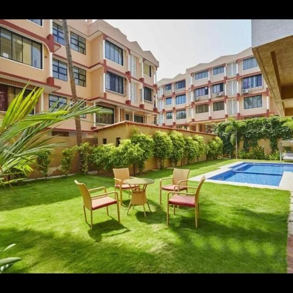 Veeraas Calangute - 2BHK Apartment with Pool, hotel a Marmagao