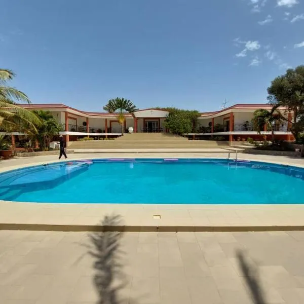 RESIDENCE BELIER, hotel v destinaci Mbirdiamm