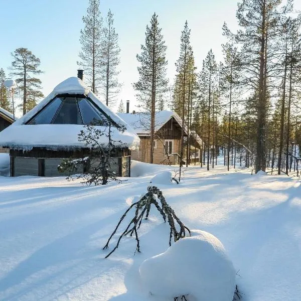 Holiday Home Arctic hut- laanila by Interhome, hotel i Kakslauttanen