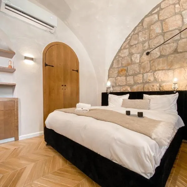 Jerusalem Central - Your Stylish Stay Near Shuk & Western Wall, khách sạn ở Jerusalem