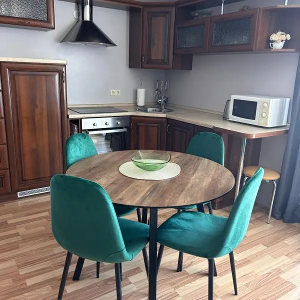 Baltijos 12b Apartamentai, מלון בDauparai