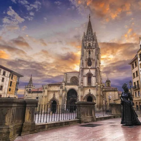 Casco Histórico-Catedral, hotel v destinaci Oviedo