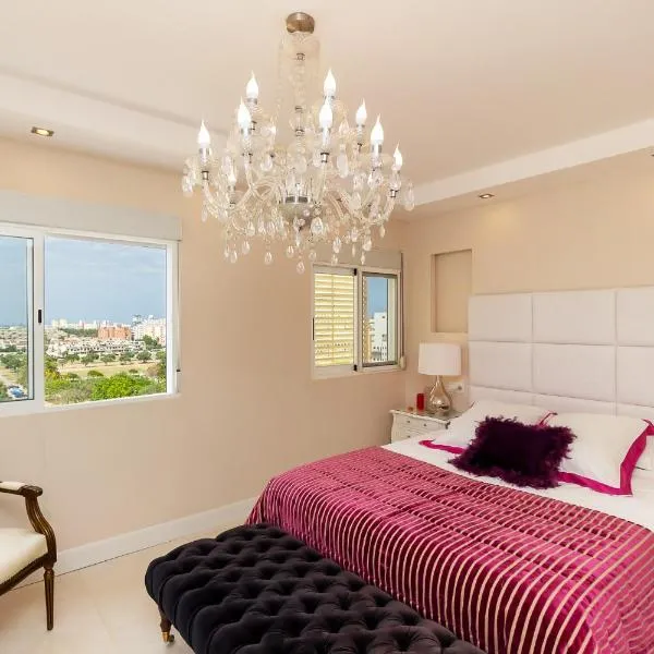 The White Apartment: Luxury, Beach and Design, ξενοδοχείο στη Βαλένθια