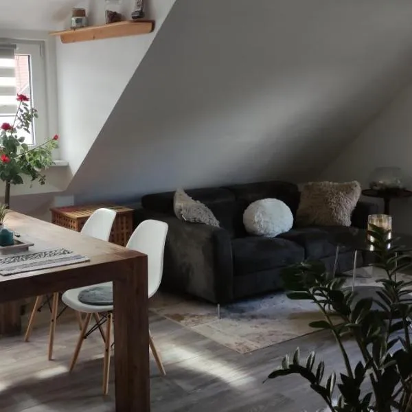 Gemütliche 5Pers Ferienwohnung "Am Steinbach" Nähe Nürnberg Ruhig und gute Anbindung, hotel v destinaci Burgthann