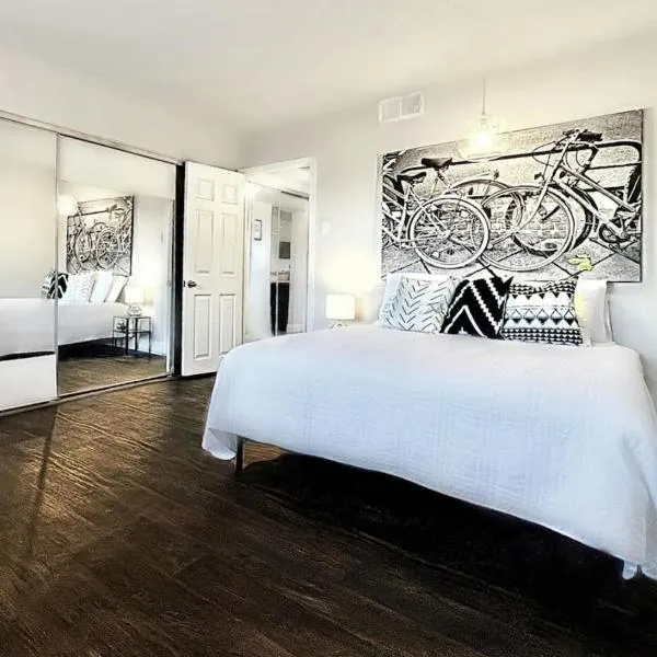 Dallas Urban Comfort and Arboretum Tickets, hotel v destinaci Dallas