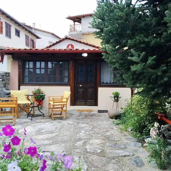 Panthea Cottage, hotel di Paranesti