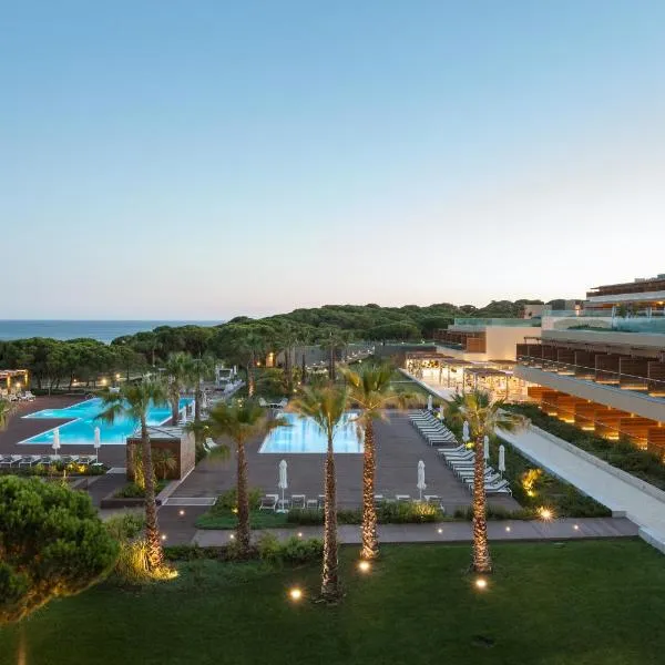 EPIC SANA Algarve Hotel, hotel di Alfarrobeira