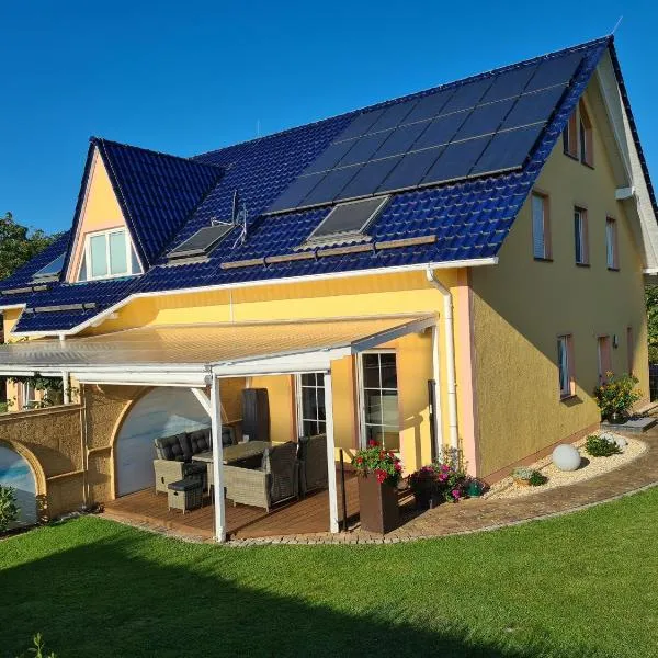Ferienwohnung Am Helderbach, hotel v destinaci Oberheldrungen
