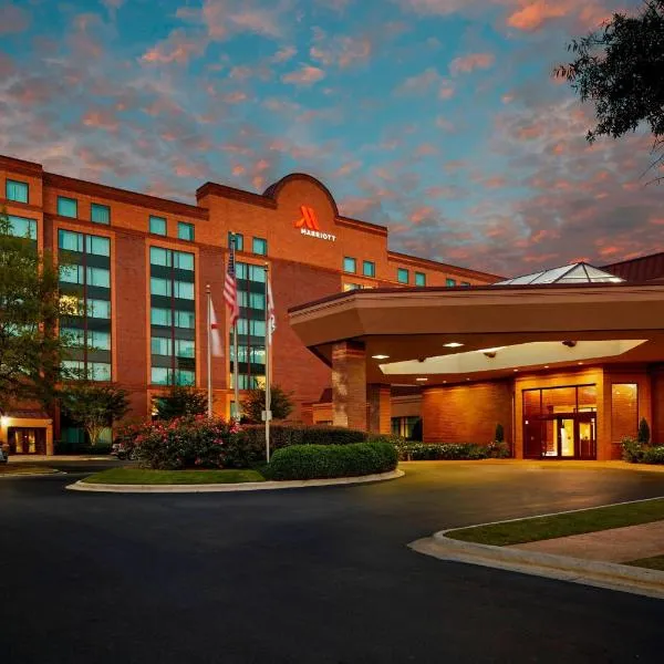 Marriott Birmingham Grandview, hotelli kohteessa Lakeview Park