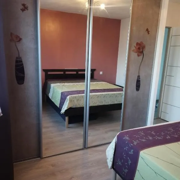 Chambre chez l'habitant, lit 160x200, hotel in Ustaritz