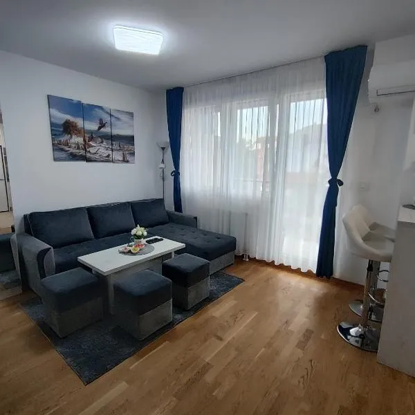Apartman LUXNS Novi Sad, hotel di Pasuljište