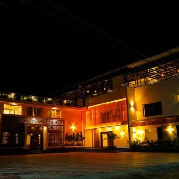 PURPLE HOTELS & RESORTS, hotell i Thirumurugan Poondi