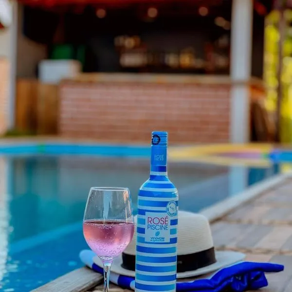 POUSADA MARTINS、カロリナのホテル