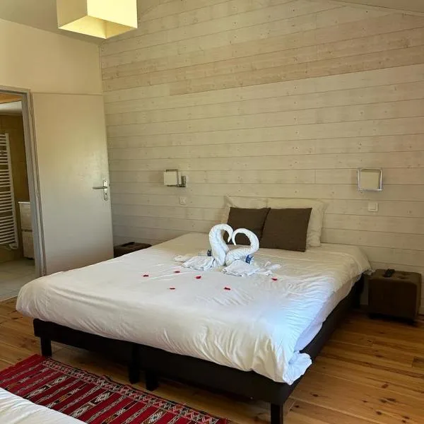 Centre de bien-être Le Miel et l'Eau, hotel em Clermont-Dessous