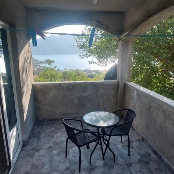 Samardzici, hotel em Risan