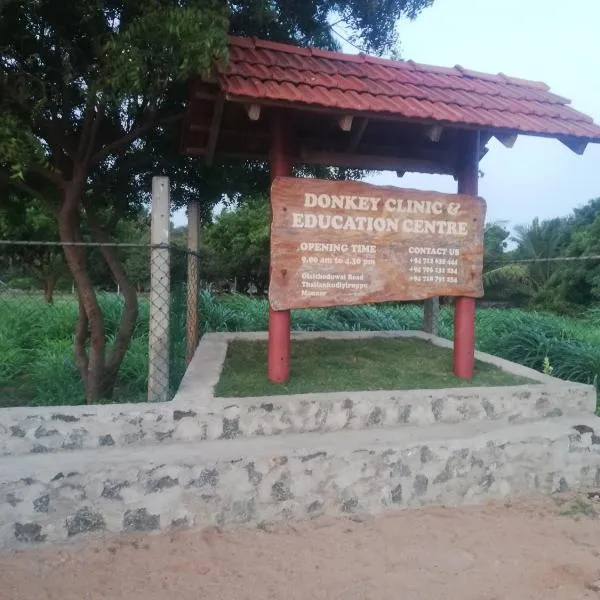 Donkey clinic and education center, Hotel in Mannar
