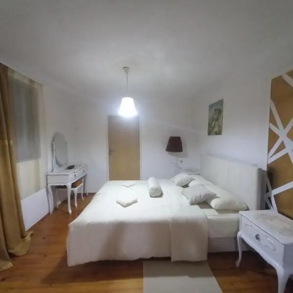 Apartman Dujaković, hotel en Banja Vrućica