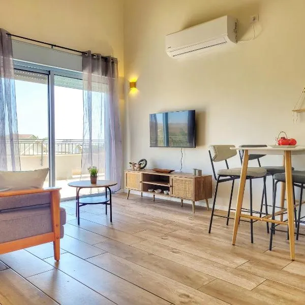 ניצן בגולן, hotel in Yonatan