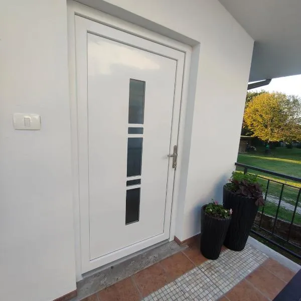 B&B Škrlje, hotel v destinaci Savogna dʼIsonzo