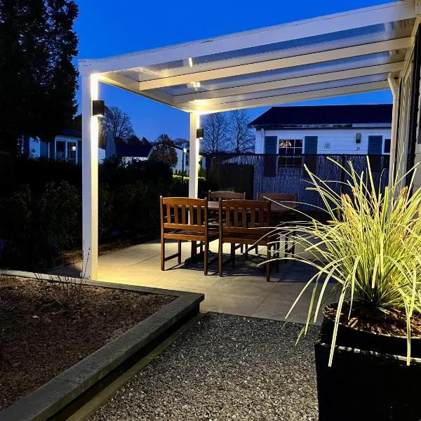 Holiday Inn 30 Oisterwijk # Hygiëne # Airport Eindhoven # Airco # Bosrijk # Hiking & Biking # Efteling # Safaripark, hotel in Oisterwijk