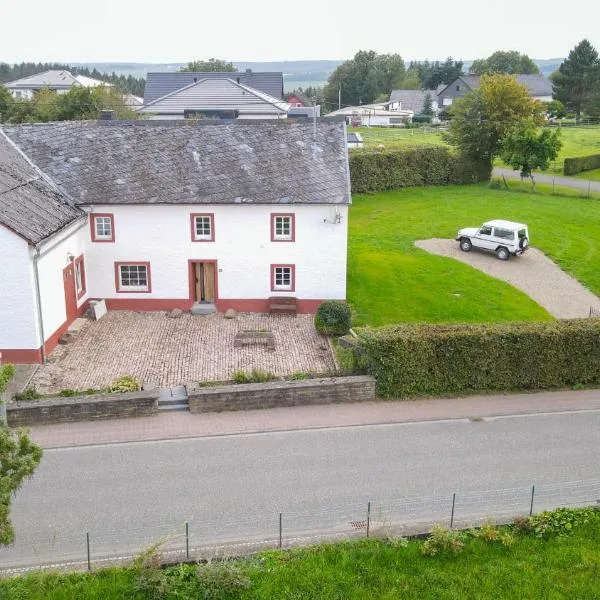 Ferienhaus Schneifel, hotel in Auw