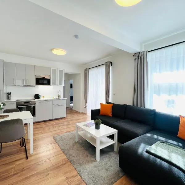 White Inn - Ferienwohnung mit Terrasse, hotel v destinaci Mürzzuschlag