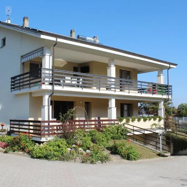 Fior di Loto Apartment, hotel in Villar Focchiardo