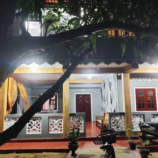 Enoch Guest House, hotel in Talaimannar