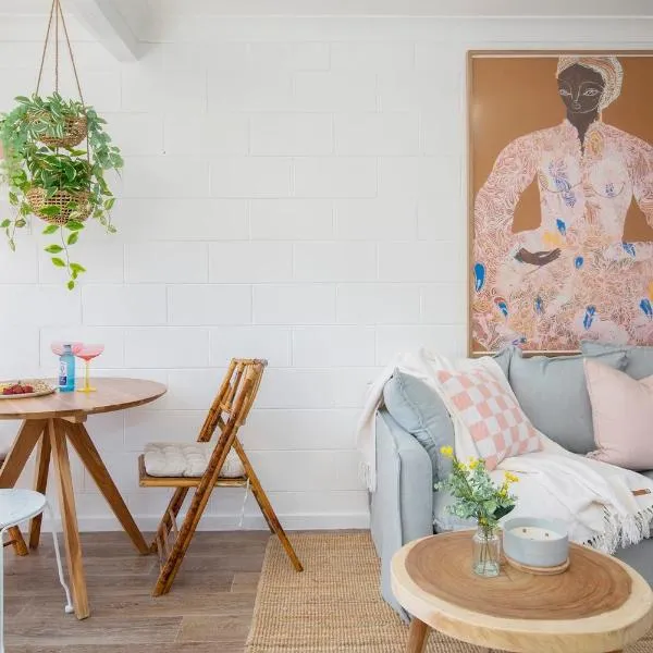 Palm Springs Oasis in Bateau Bay, hotel en Bateau Bay