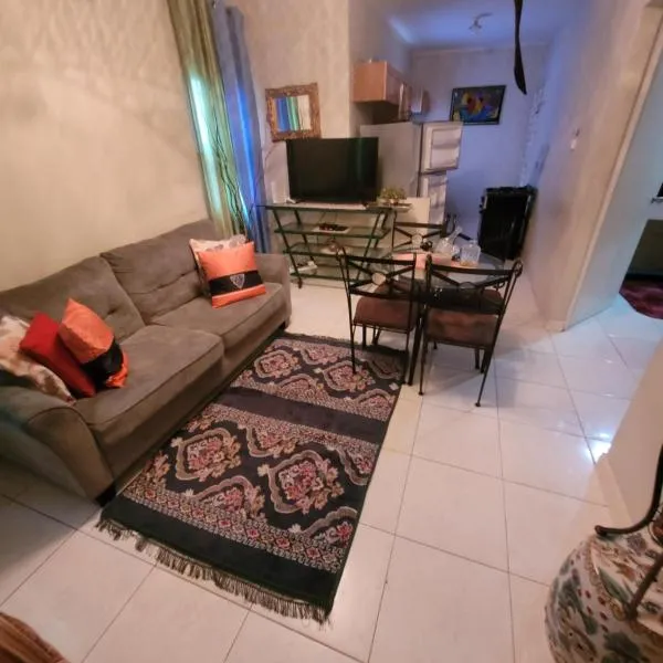 #1 Jacaranda Vacation Home, hotel v destinaci Spanish Town