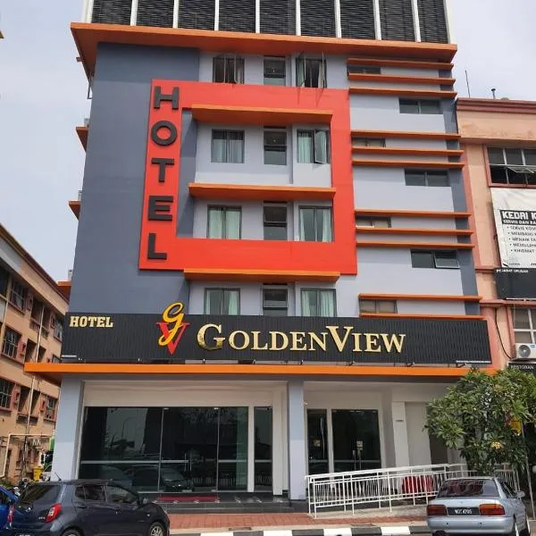 Hotel Golden View Nilai, hotel in Kampong Mahang