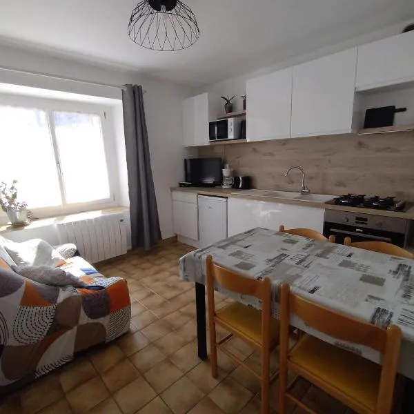 Les Appartements de Johann, ξενοδοχείο σε Besse-et-Saint-Anastaise