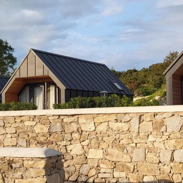 The Rocks - Luxury Glamping Resort, hotell i Keady