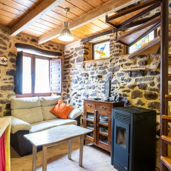Casa de turismo rural Sardom2, hotel v destinácii Bembibre