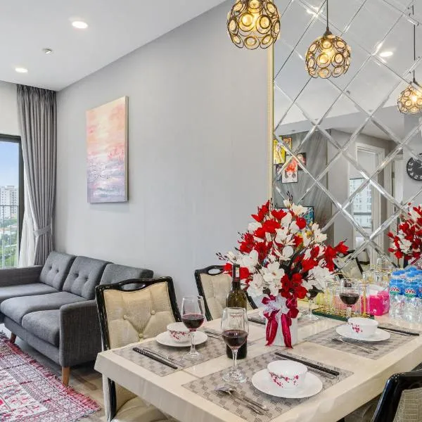Cozy 2 Bedroom Condo in Masteri Thao Dien, Fully Furnished With Full Amenities, hotel in Ho Chi Minh City