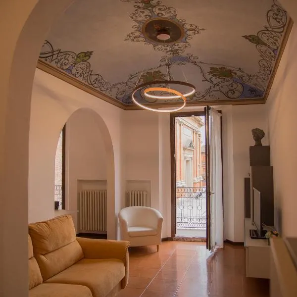 Appartamento Imola con splendida vista sul Duomo, hotel v destinácii Imola